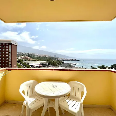 With Ocean Views In Playa Jardin, Puerto De La Cruz * 拉克鲁斯